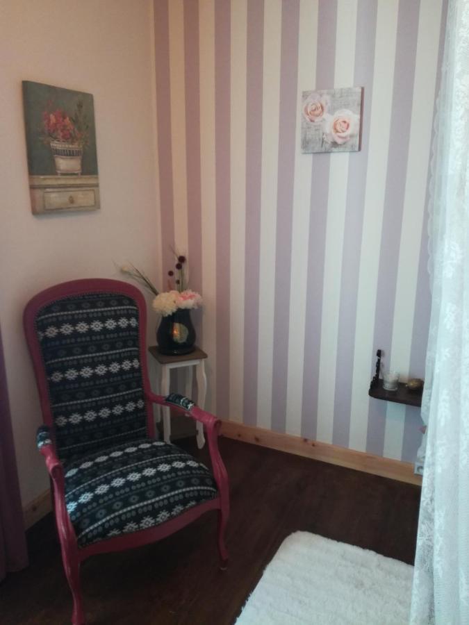 Chez Lorette Mauze-sur-le-Mignon Luaran gambar