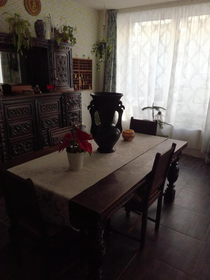 Chez Lorette Mauze-sur-le-Mignon Luaran gambar