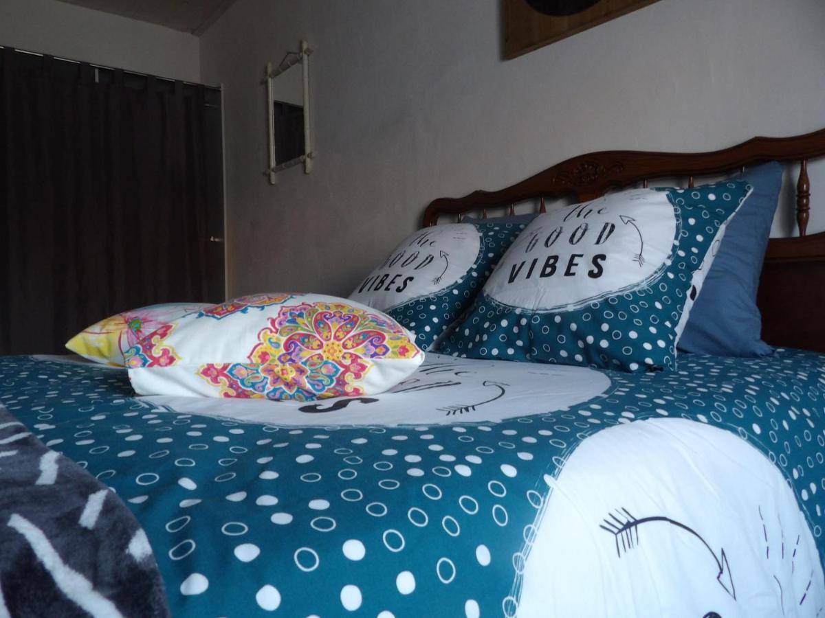 Chez Lorette Mauze-sur-le-Mignon Luaran gambar