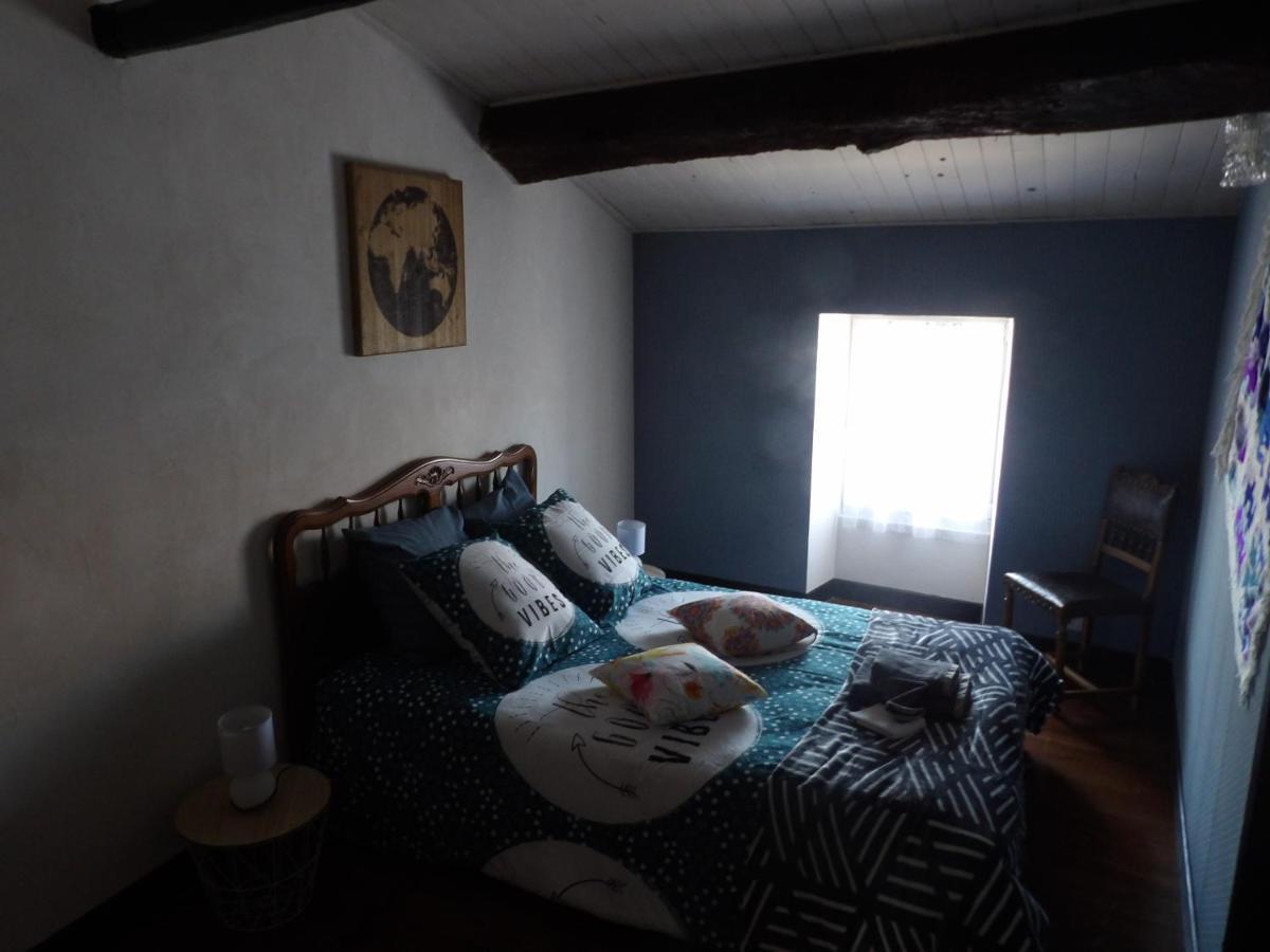 Chez Lorette Mauze-sur-le-Mignon Luaran gambar